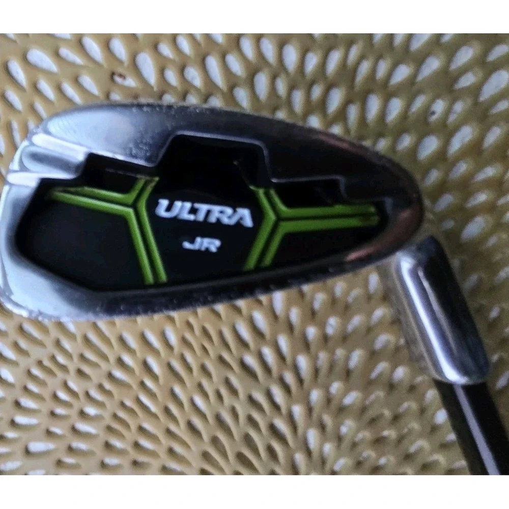 Wilson Ultra Jr Long Iron / Junior Flex Graphite Shaft / 32